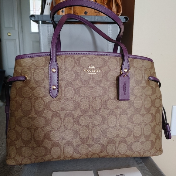 Coach Handbags - Coach Signature C Purse NWT